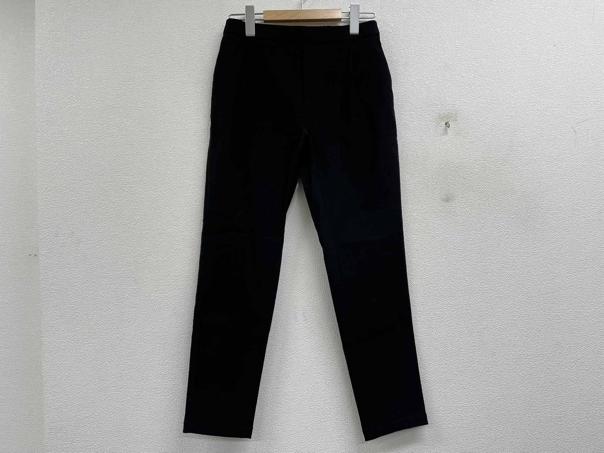 BEARDSLEY ハイテンションスリムタックパンツ