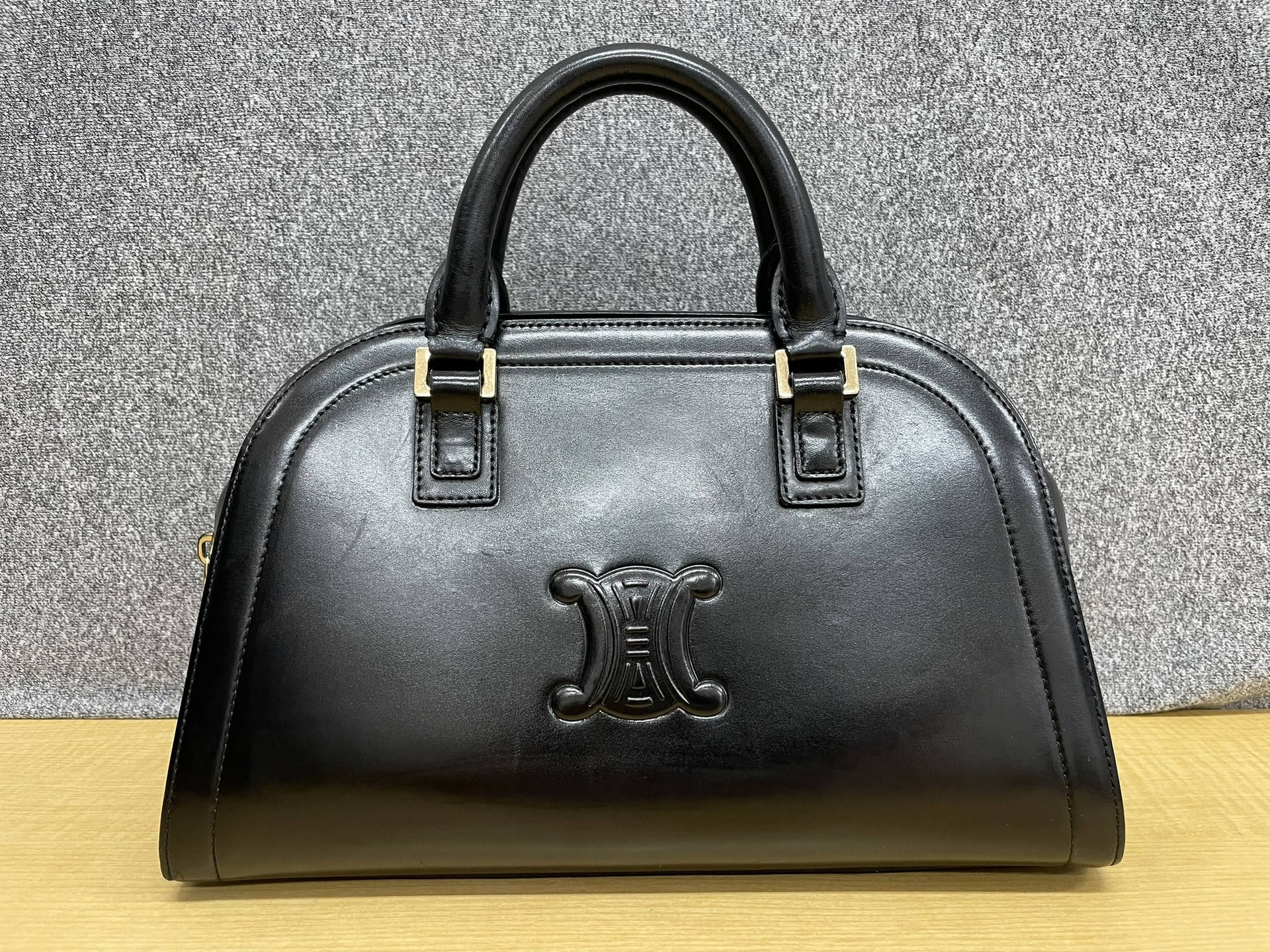 CELINE MA002 トリオンフロゴレザーハンドバッグ