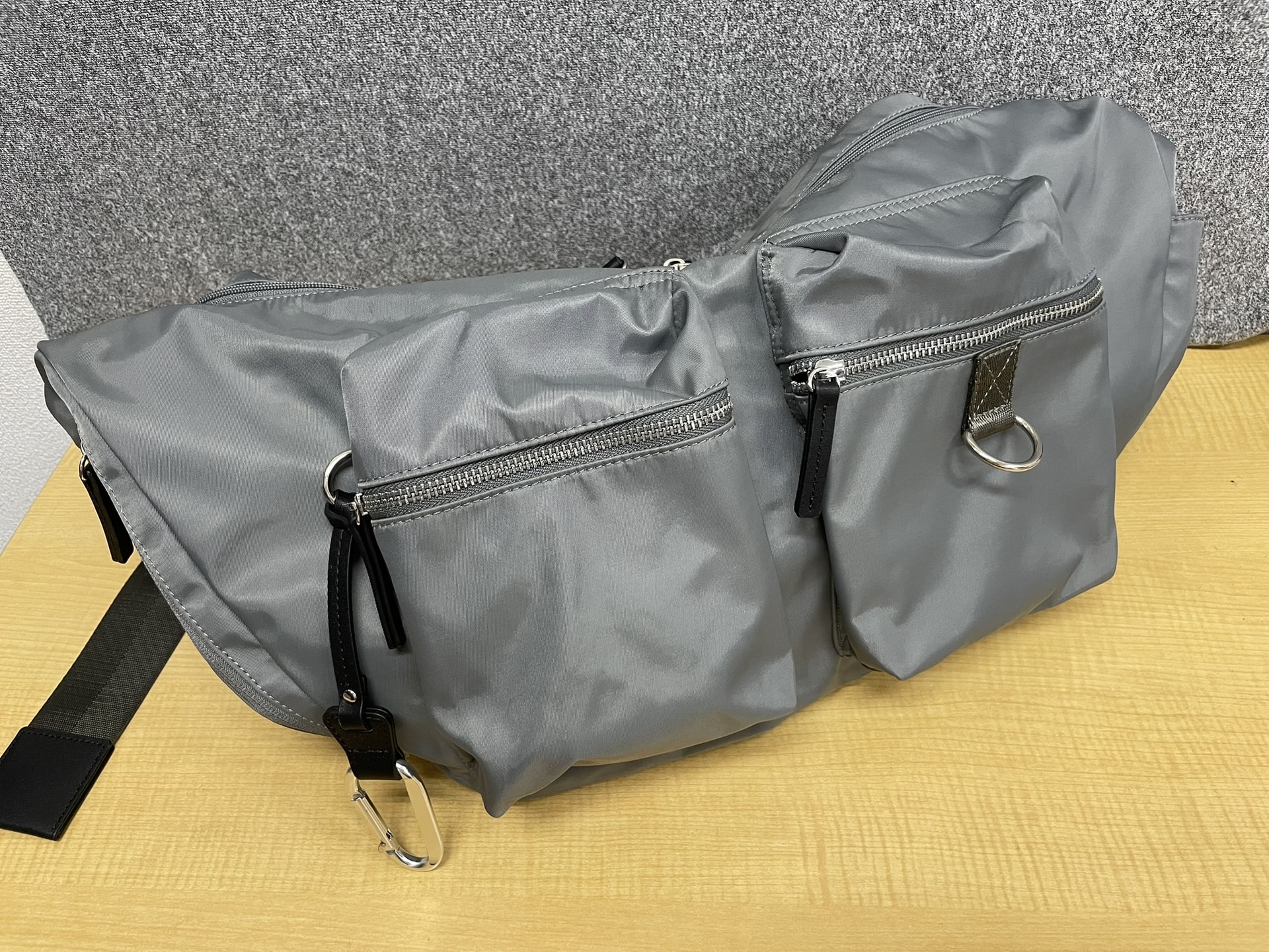 JEANASIS ナイロンWポケットボディBAG