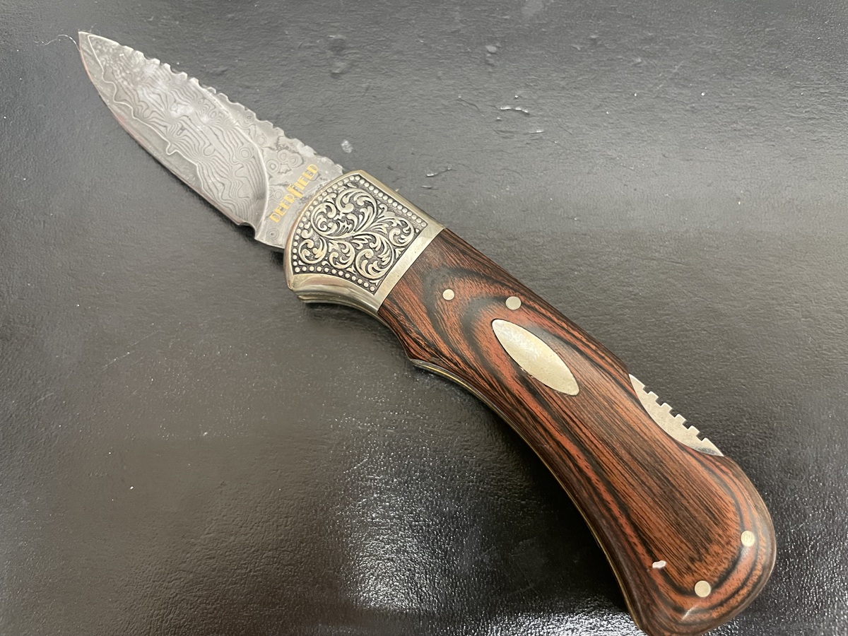 UNITED STATES CUTLERY DEERFIELD ダマスカスフォールディングナイフ