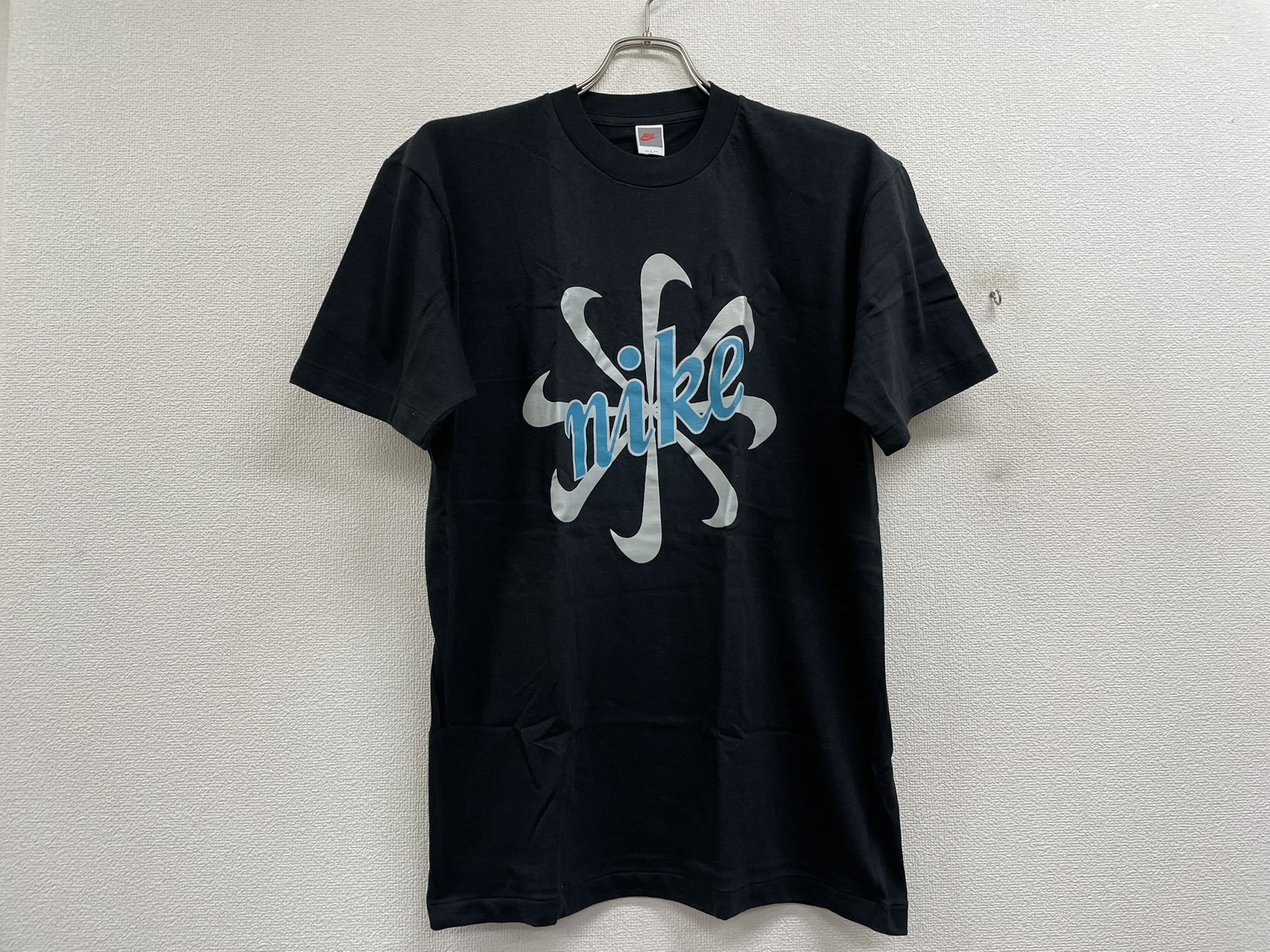 NIKE VLA330 90s 風車ロゴプリントTシャツ