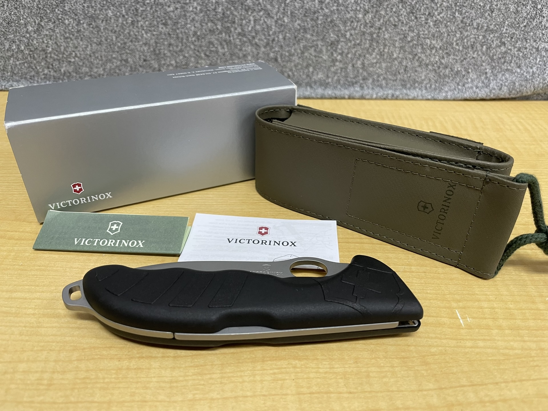 VICTORINOX 0.9411.M3 ハンティングPro M