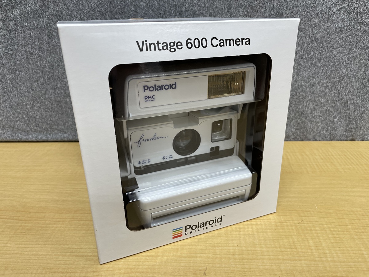 Polaroid×RHC Ron Herman Vintage 600 Camera