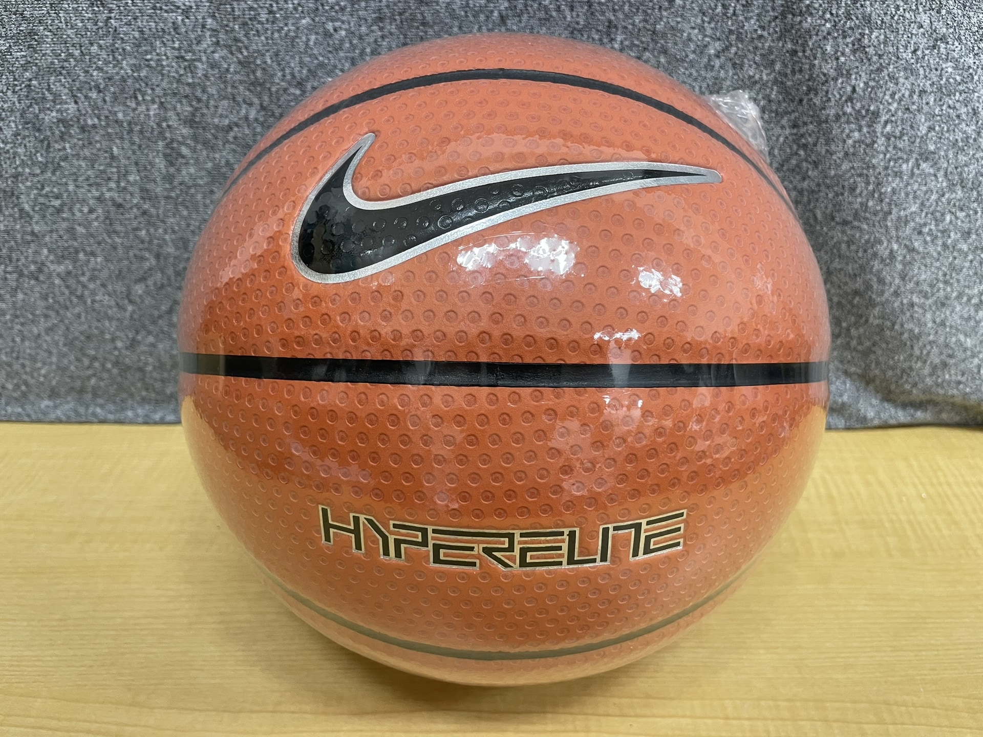 NIKE BB0619-855 ハイパー エリート 8Pバスケットボール7号