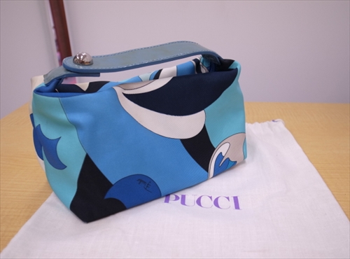 Emilio Pucci コスメポーチ