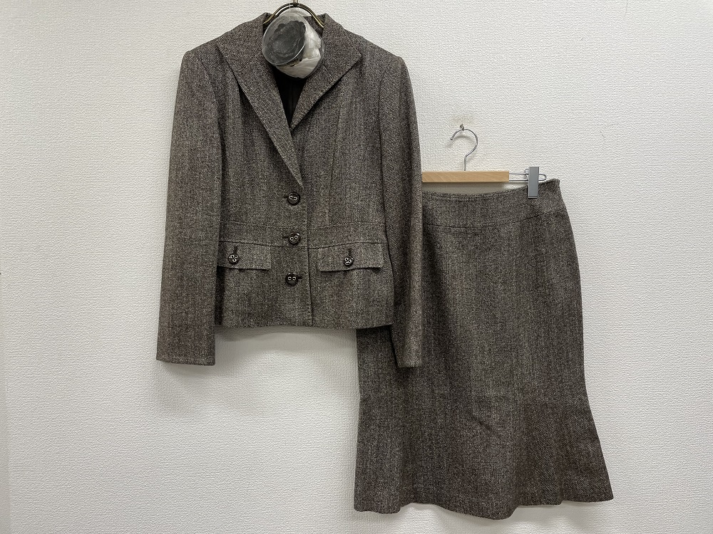 Leilian コサージュ付ツイードスーツセットアップ