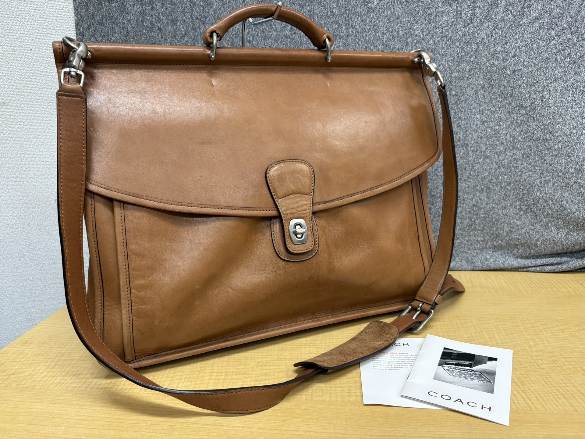 COACH 5266 Beekman ビジネスレザーバッグ