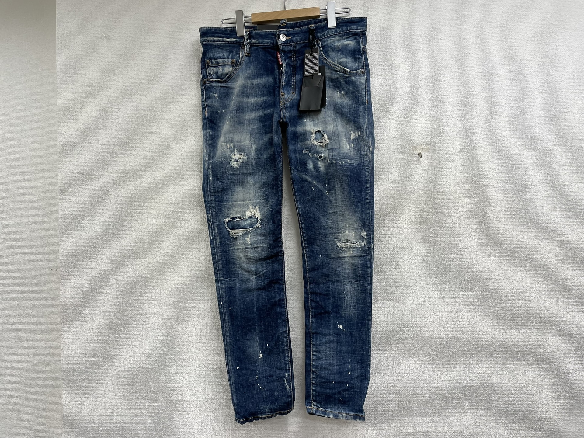 DSQUARED2 S74LB0764 Skater Jean ストレッチデニムパンツ