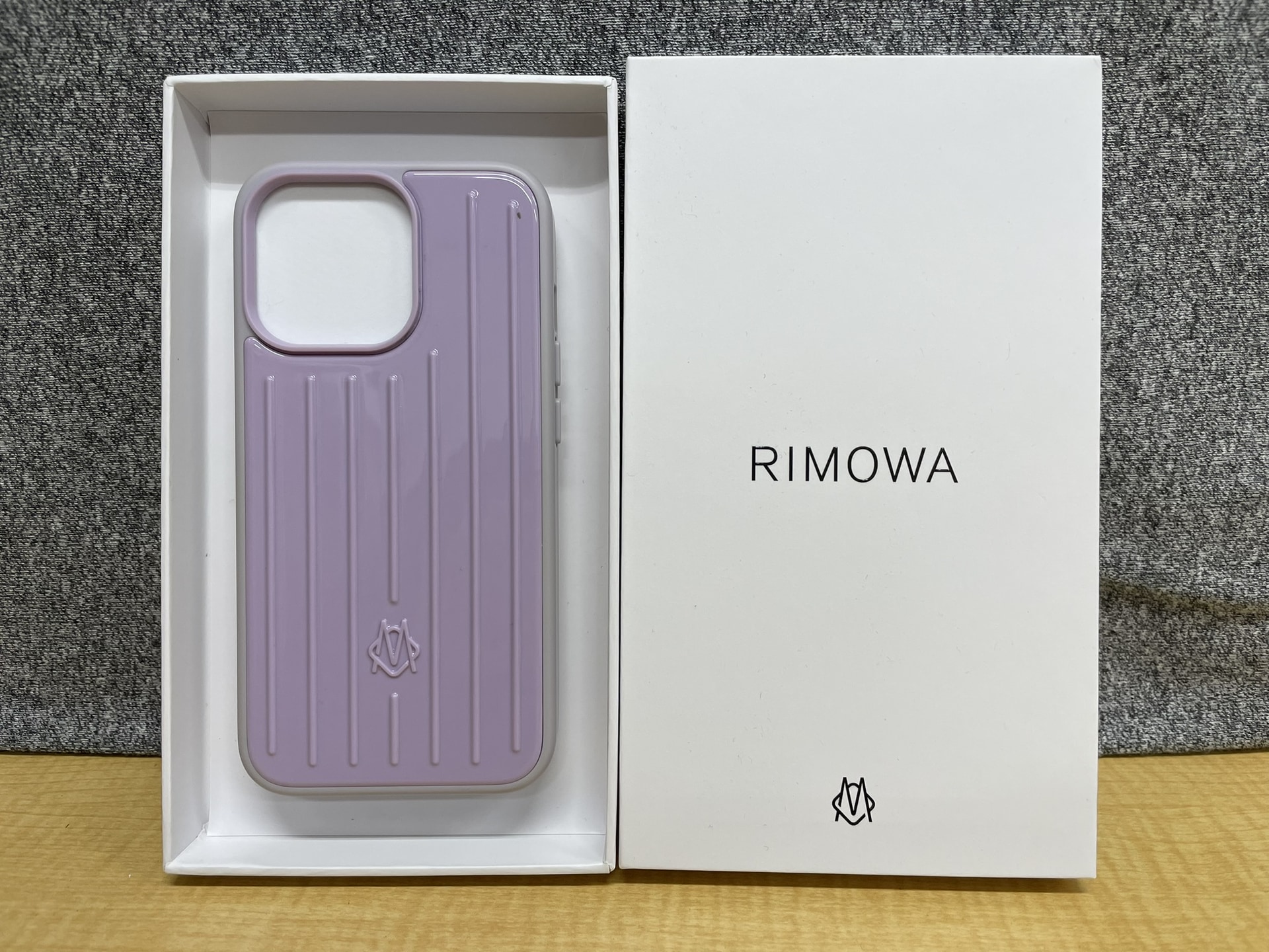 RIMOWA iphone 13 proケース