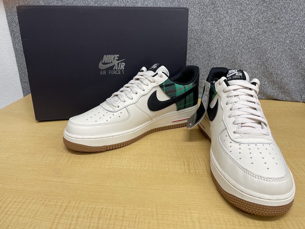 NIKE DV0791-100 Air Force 1 07 LX Plaid