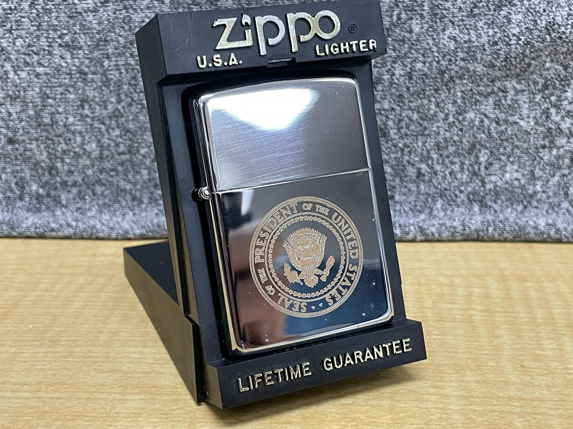 ZIPPO 1990年製 SEAL OF THE PRESIDENT OF THE UNITED STATES
